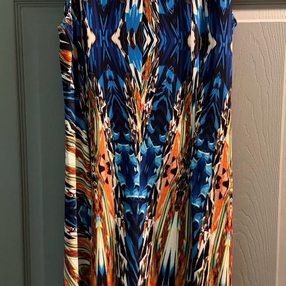 Robbie Bee Colorful Patterned Dress - Picture 4 of 5